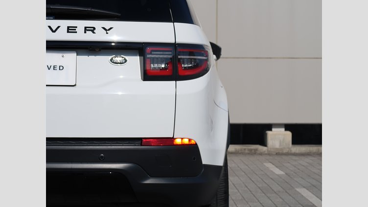 2023 認定中古車 Land Rover Discovery Sport Fuji White d200 SE