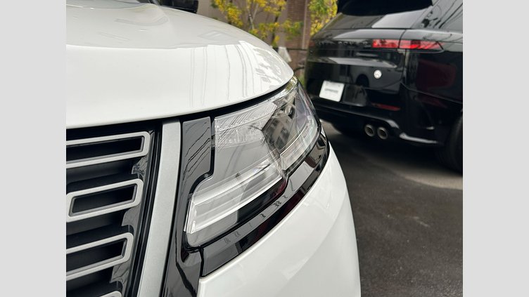 2025 認定中古車 Land Rover Range Rover Velar Fuji White D200(204PS) S