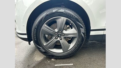 Range Rover Velar 13