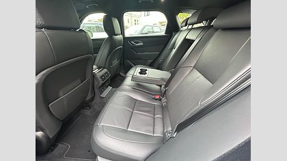 Range Rover Velar 35