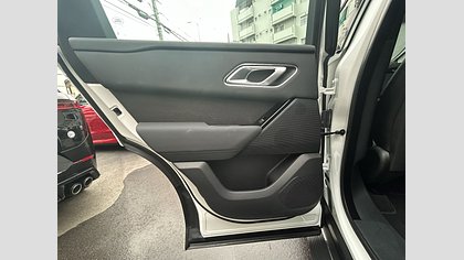 Range Rover Velar 32