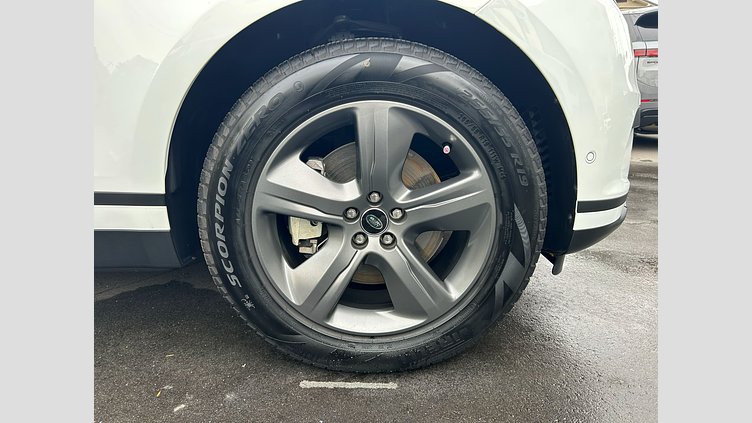 2025 認定中古車 Land Rover Range Rover Velar Fuji White D200(204PS) S