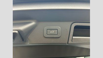 Range Rover Velar 60