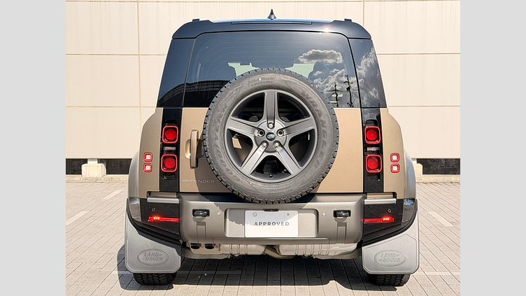 2024 認定中古車 Land Rover Defender 110 Gondwana Stone D300 X-DynamicSE