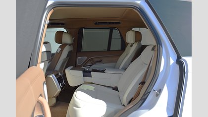 Range Rover 11