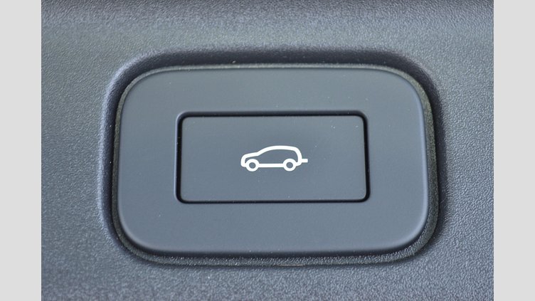 2024 認定中古車 Land Rover Range Rover アイシーホワイト - サテンフィニッシュ P550 AWD PHEV（AT） スタンダードホイールベース SV