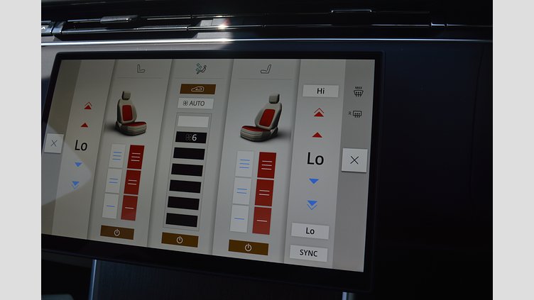 2025 認定中古車 Land Rover Range Rover フジホワイト P550 AWD PHEV（AT） スタンダードホイールベース HSE