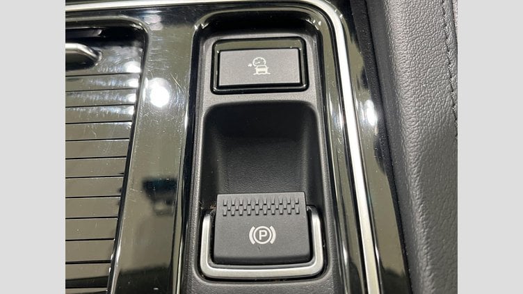 2019 認定中古車 Jaguar F-Pace Santorini Black P200 プレステージ