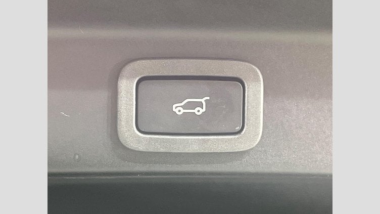 2019 認定中古車 Jaguar F-Pace Santorini Black P200 プレステージ