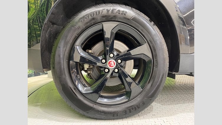 2019 認定中古車 Jaguar F-Pace Santorini Black P200 プレステージ