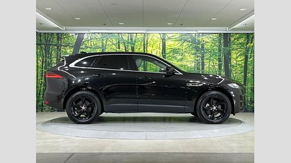 F-Pace 12
