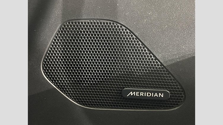 2019 認定中古車 Jaguar F-Pace Santorini Black P200 プレステージ