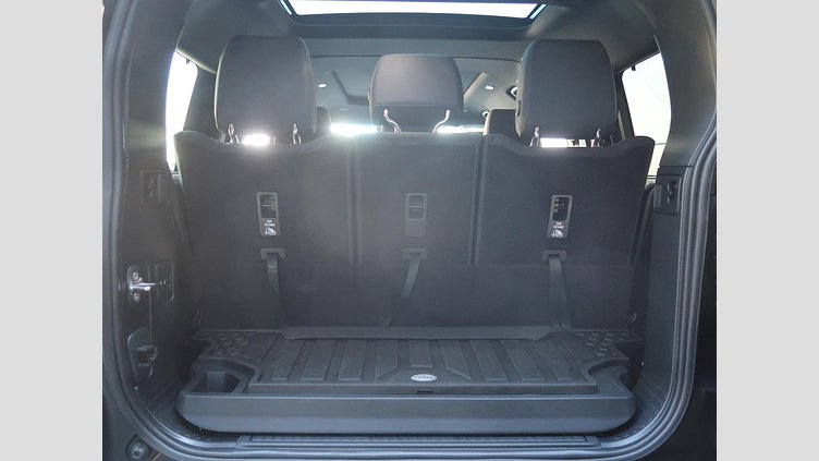 2024 認定中古車 Land Rover Defender 130 Santorini Black 350PS XダイナミックSE