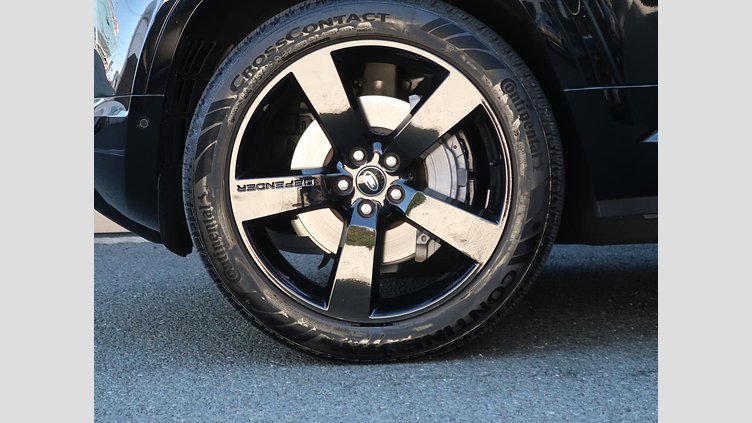 2024 認定中古車 Land Rover Defender 130 Santorini Black 350PS XダイナミックSE