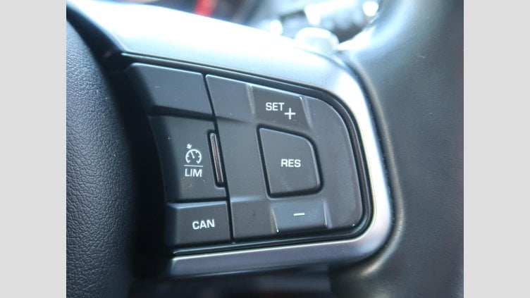 2019 認定中古車 Jaguar F-Type Ammonite Grey P300 Rダイナミック