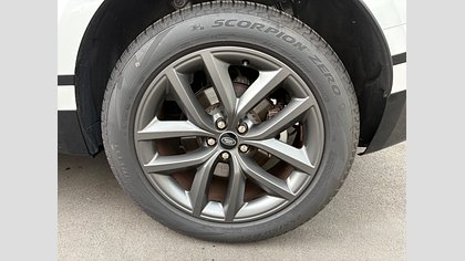 Range Rover Velar 30