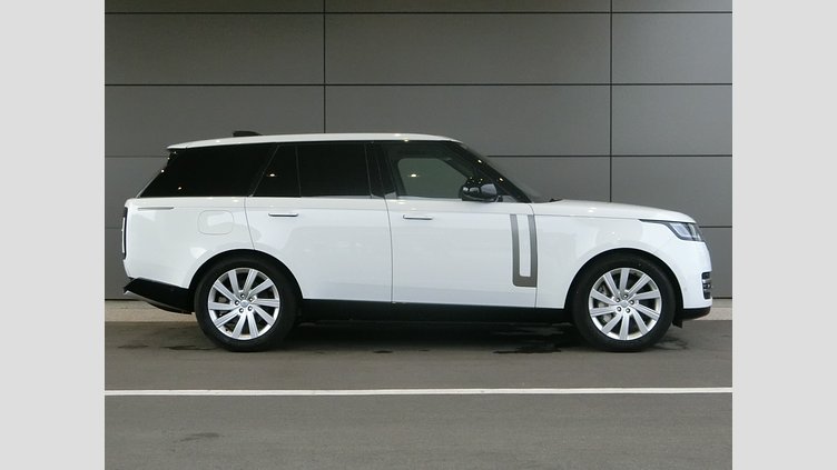 2022 認定中古車 Land Rover Range Rover Fuji White PHEV SE