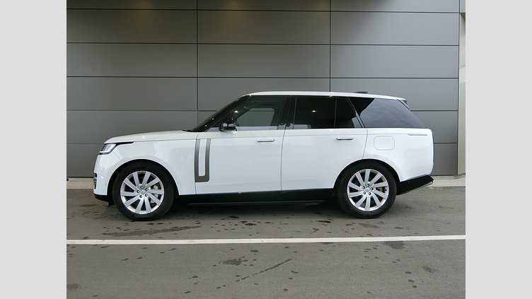 2022 認定中古車 Land Rover Range Rover Fuji White PHEV SE