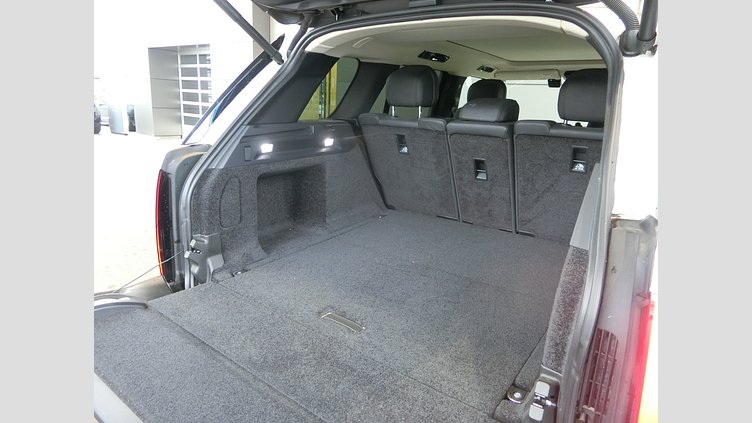 2022 認定中古車 Land Rover Range Rover Fuji White PHEV SE