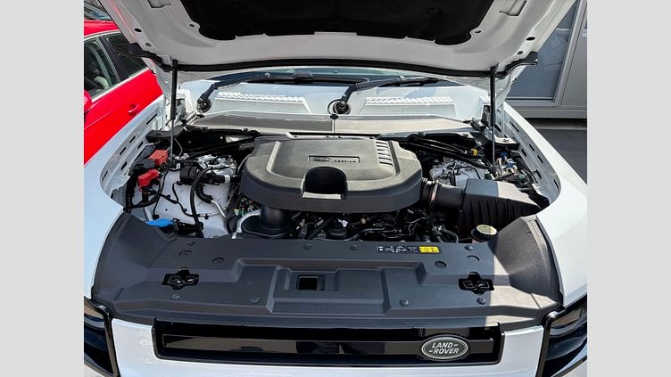 2025 認定中古車 Land Rover Defender 90 フジホワイト D350 AWD(AT) X-DYNAMIC HSE