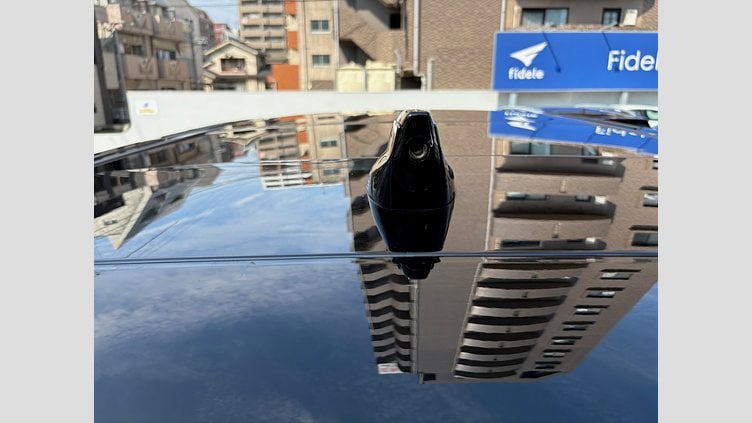 2025 認定中古車 Land Rover Defender 90 フジホワイト D350 AWD(AT) X-DYNAMIC HSE