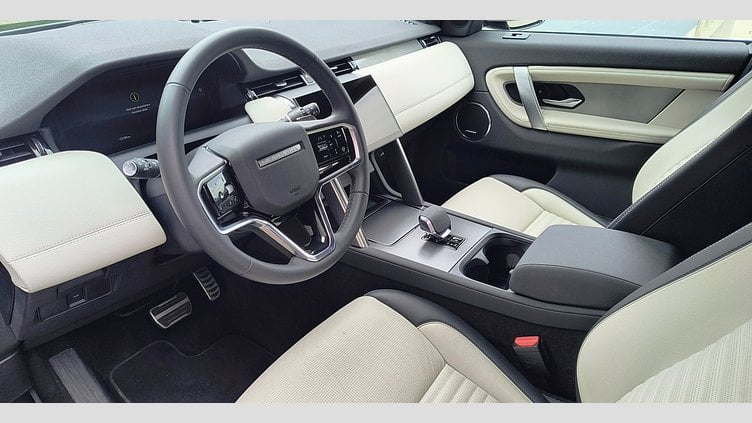 2024 Używany Land Rover Discovery Sport Santorini Black Discovery Sport MY24 2.0 I4 200 PS AWD Auto Dynamic SE Discovery Sport MY24 2.0 I4 200 PS AWD Auto Dynamic SE