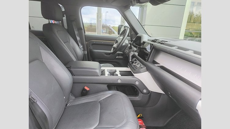 2024 Używany Land Rover Defender 110 Gondwana Stone Defender MY25 3.0D I6 300 PS AWD Auto X-Dynamic HSE 110 Defender MY25 3.0D I6 300 PS AWD Auto X-Dynamic HSE 110