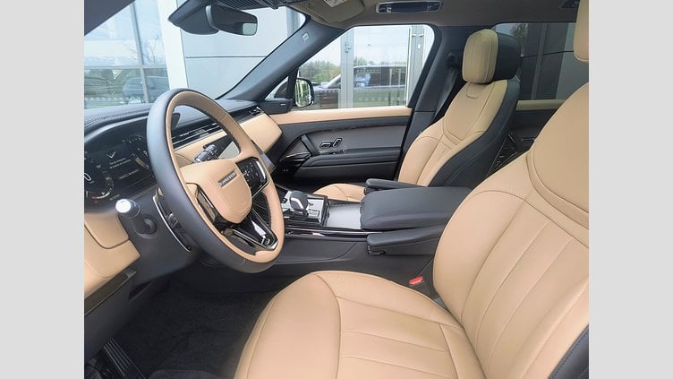 2025 Używany Land Rover Range Rover Sport Charente Grey Range Rover Sport MY25 3.0D I6 249 PS AWD Auto Dynamic SE Range Rover Sport MY25 3.0D I6 249 PS AWD Auto Dynamic SE