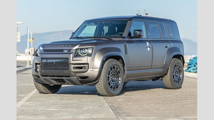 2025 New Land Rover Defender 110 Charente Grey 4.4L V8  Octa 