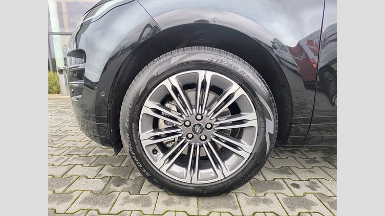 2025 Używany Land Rover Range Rover Evoque Santorini Black Range Rover Evoque MY26 2.0D TD4 204 PS AWD Auto Dynamic SE Range Rover Evoque MY26 2.0D TD4 204 PS AWD Auto Dynamic SE