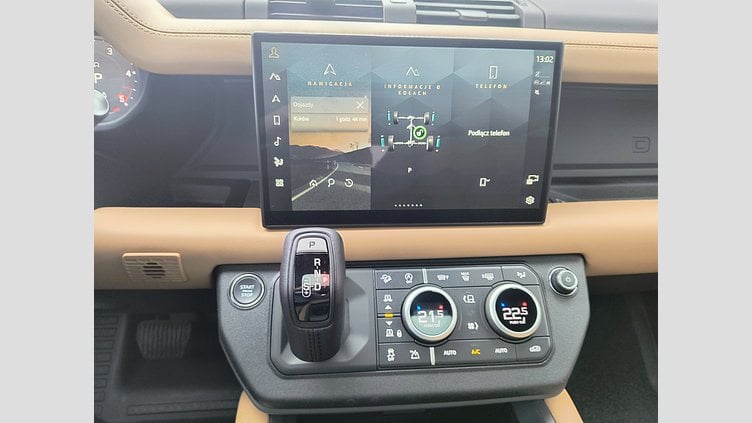 2024 Używany Land Rover Defender 110 Silicon Silver Defender MY25 3.0D I6 300 PS AWD Auto X-Dynamic HSE 110 Defender MY25 3.0D I6 300 PS AWD Auto X-Dynamic HSE 110
