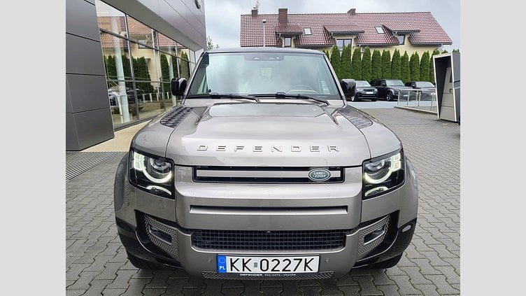 2024 Używany Land Rover Defender 110 Silicon Silver Defender MY25 3.0D I6 300 PS AWD Auto X-Dynamic HSE 110 Defender MY25 3.0D I6 300 PS AWD Auto X-Dynamic HSE 110