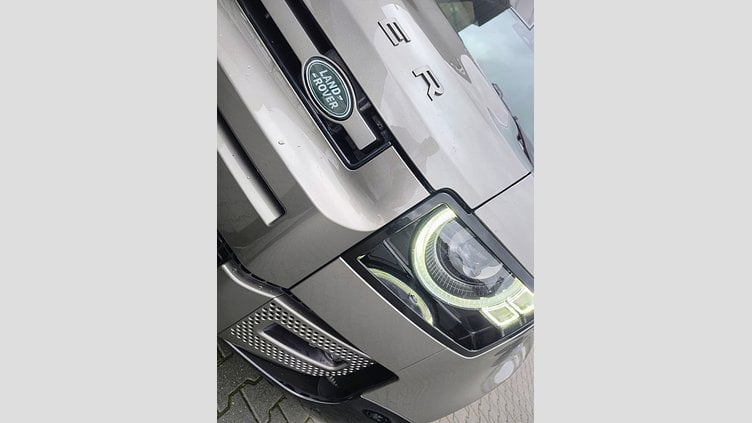 2024 Używany Land Rover Defender 110 Silicon Silver Defender MY25 3.0D I6 300 PS AWD Auto X-Dynamic HSE 110 Defender MY25 3.0D I6 300 PS AWD Auto X-Dynamic HSE 110