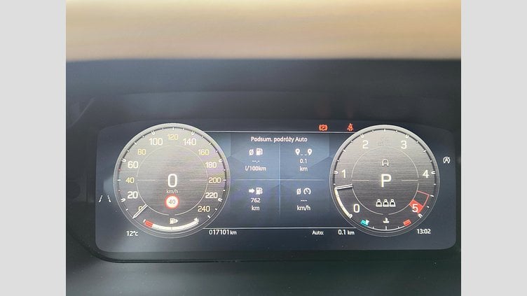 2024 Używany Land Rover Defender 110 Silicon Silver Defender MY25 3.0D I6 300 PS AWD Auto X-Dynamic HSE 110 Defender MY25 3.0D I6 300 PS AWD Auto X-Dynamic HSE 110