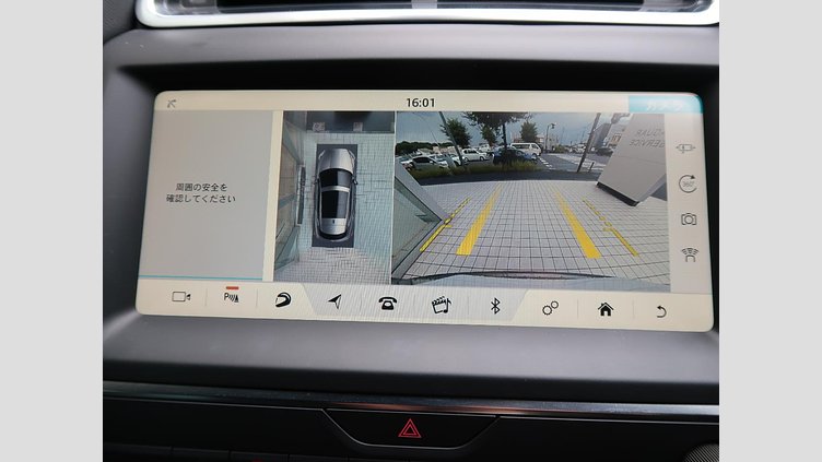 2019 認定中古車 Jaguar E-Pace Silicon Silver 180PS R-ダイナミック