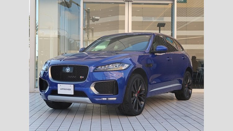 2016 認定中古車 Jaguar F-Pace Caesium Blue ガソリン ファーストエディション