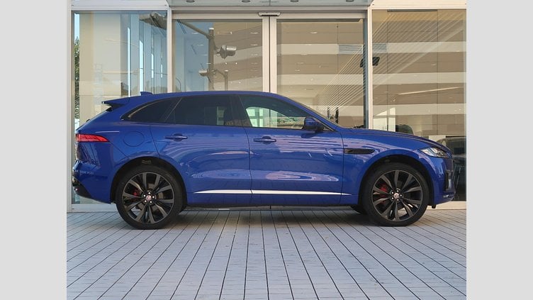 2016 認定中古車 Jaguar F-Pace Caesium Blue ガソリン ファーストエディション