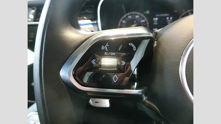 2023 認定中古車 Jaguar F-Pace Santorini Black P250 AWD（オートマチック） R-DYNAMIC SE