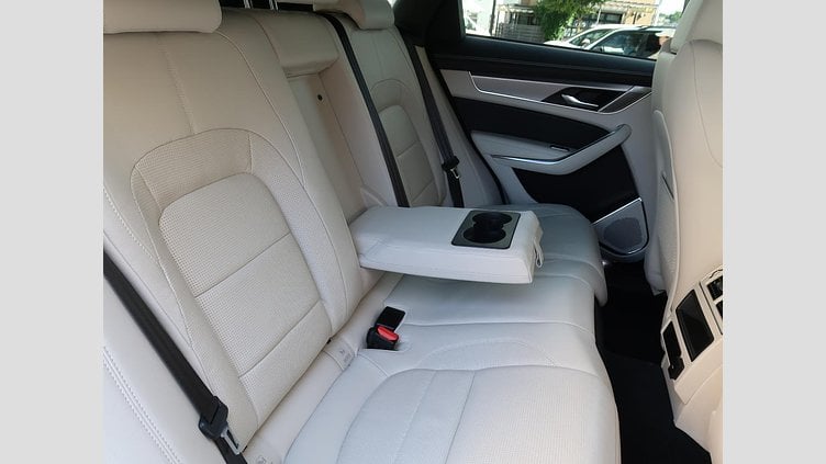 2021 認定中古車 Jaguar F-Pace Yulong White ディーゼル Ｒ－ダイナミック ＳＥ Ｄ２００