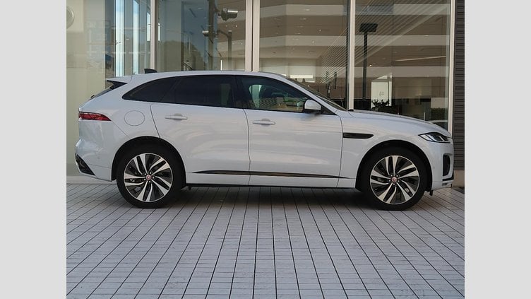 2021 認定中古車 Jaguar F-Pace Yulong White ディーゼル Ｒ－ダイナミック ＳＥ Ｄ２００