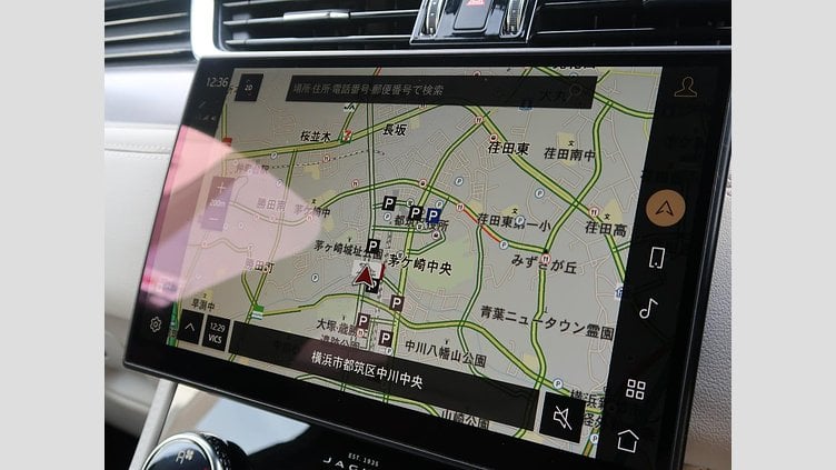 2021 認定中古車 Jaguar F-Pace Yulong White ディーゼル Ｒ－ダイナミック ＳＥ Ｄ２００