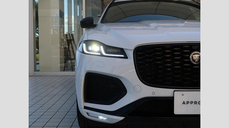 2022 認定中古車 Jaguar F-Pace Fuji White ガソリン Ｒ－ダイナミック ＳＥ Ｐ２５０