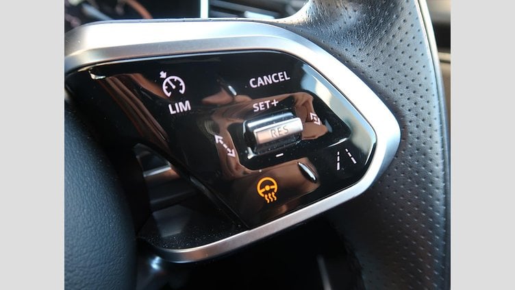 2022 認定中古車 Jaguar F-Pace Fuji White ガソリン Ｒ－ダイナミック ＳＥ Ｐ２５０