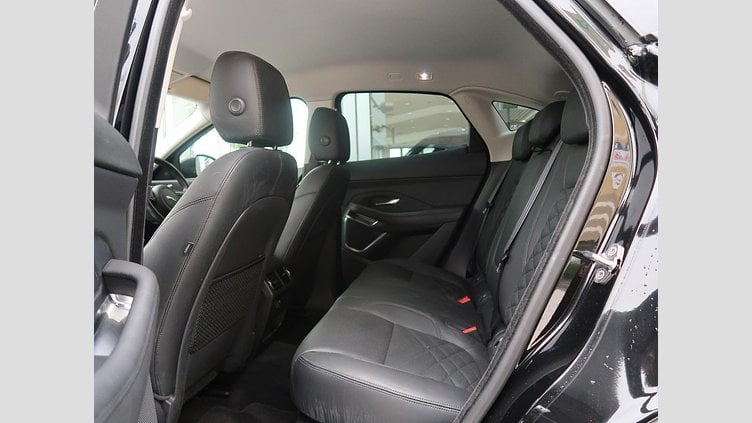 2018 認定中古車 Jaguar E-Pace Santorini Black ガソリン ＨＳＥ ３００ＰＳ