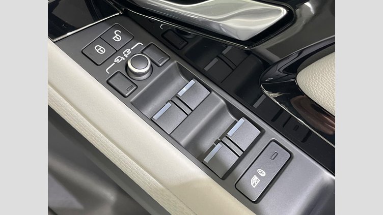 2020 認定中古車 Land Rover Range Rover Evoque Silicon Silver PT204 S