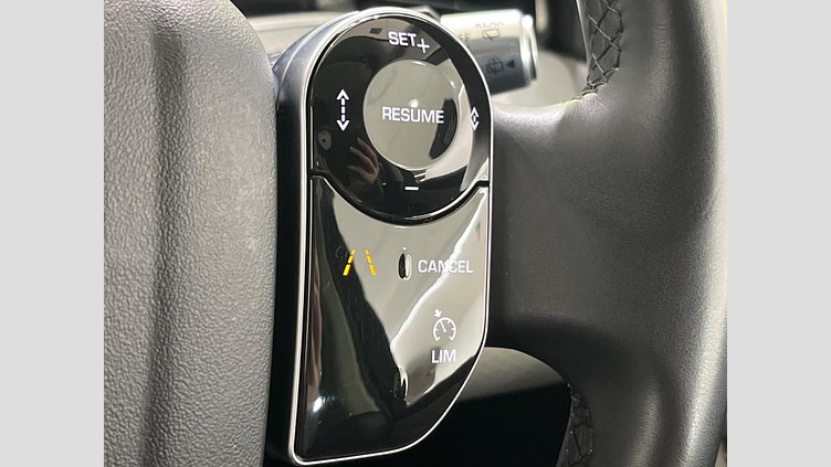 2020 認定中古車 Land Rover Range Rover Evoque Silicon Silver PT204 S