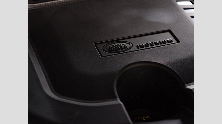 2023 認定中古車 Land Rover Defender 110 Santorini Black ディーゼル S