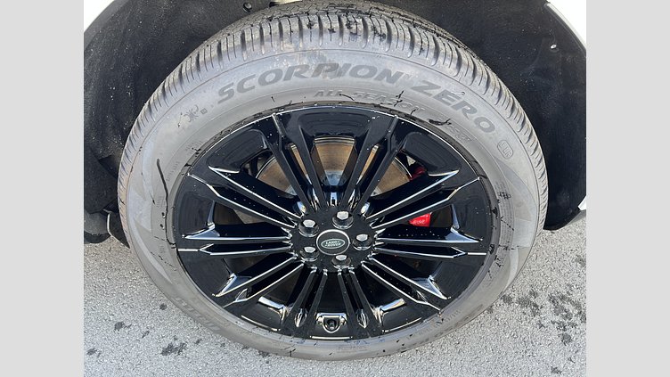 2025 認定中古車 Land Rover Range Rover Evoque Ostuni Pearl White AWD PHEV Dynamic HSE