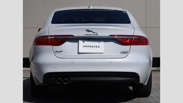 2020 認定中古車 Jaguar XF Yulong White 180PS ピュア