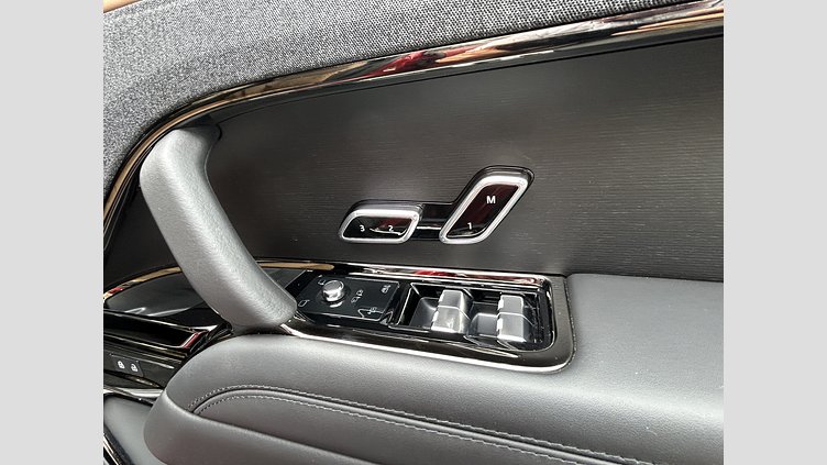 2024 認定中古車 Land Rover Range Rover Sport Firenze Red 3.0L　D300 Autobiography